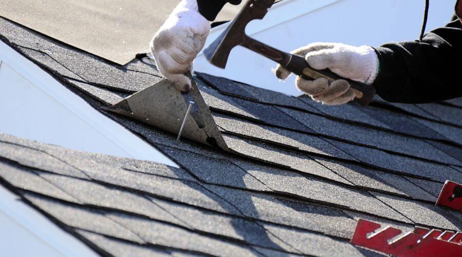 Expert new roof installation services in Christopher, IL